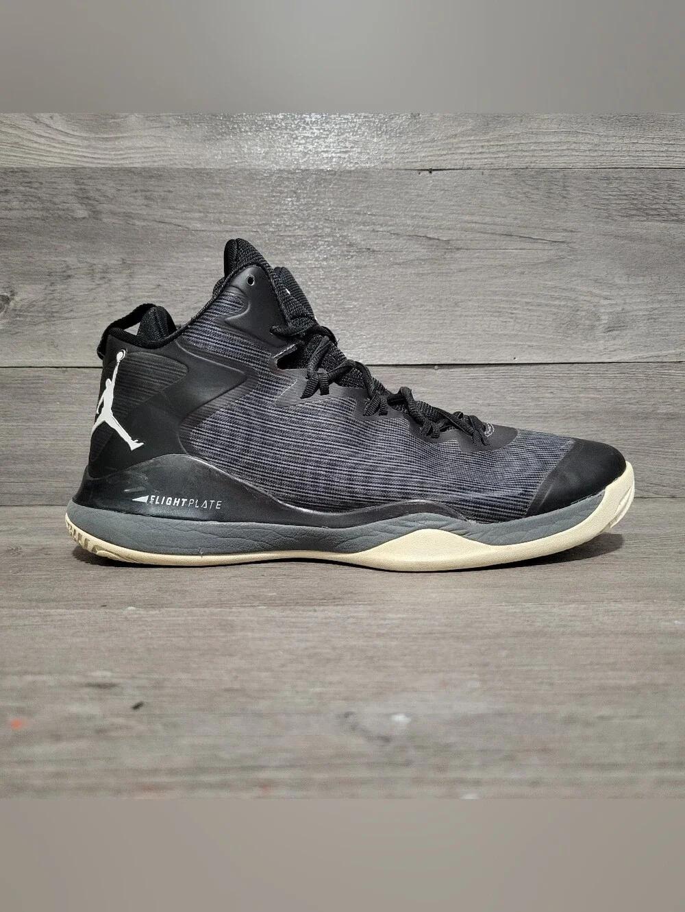 Jordan Super Fly 3 Mens Size 10.5 Black 684933 003 Anthracite